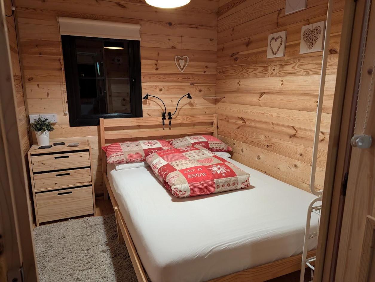 'Monktonmead Lodge' In Secluded Setting, With Private Indoor Pool. رايد المظهر الخارجي الصورة